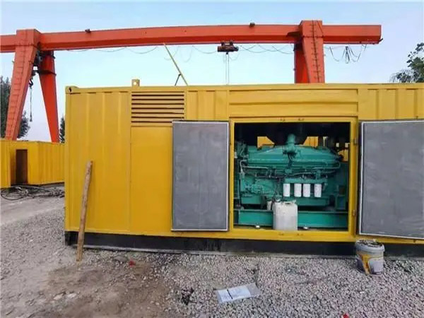 平罗冬季低温环境下，500KW发电机组应该选择什么类型的启动电瓶？